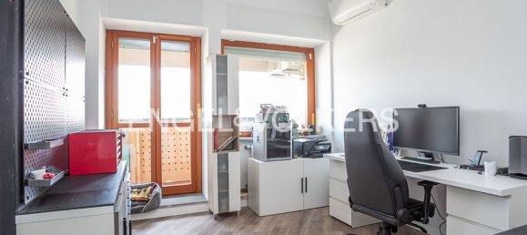 4 rooms Apartment in Rome, Italy No. 286677 12