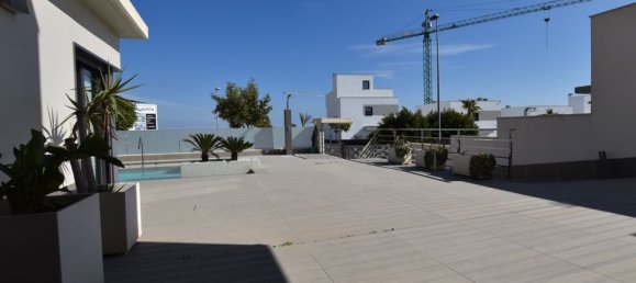 5 bedrooms Villa in San Miguel de Salinas, Spain No. 184780 26