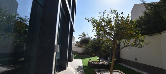 5 bedrooms Villa in San Miguel de Salinas, Spain No. 184780 23