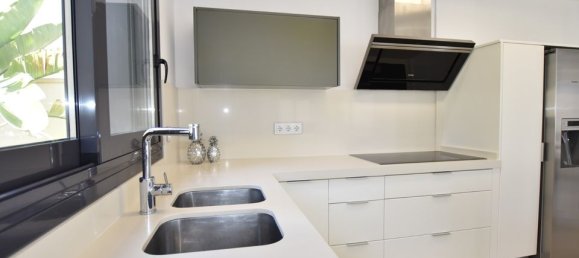 5 bedrooms Villa in San Miguel de Salinas, Spain No. 184780 12