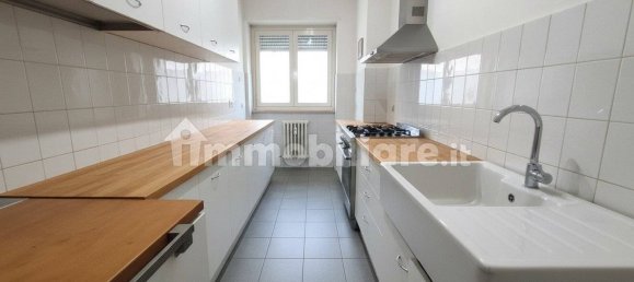 Apartamento de 2 dormitorios en Rome, Italy No. 349928 4