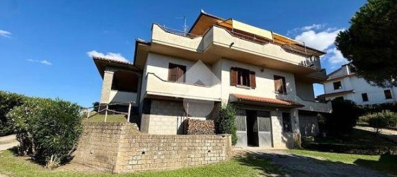 3 غرف نوم فيلا في Montefiascone, Italy رقم 331146 4