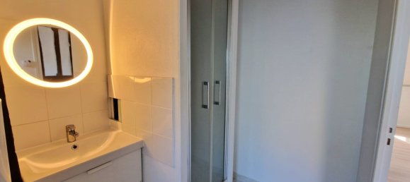 1 room Building in Tours, France No. 50786 4