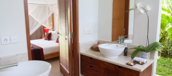 2 Schlafzimmer Villa in Kerobokan, Indonesia, Nr. 3523 15