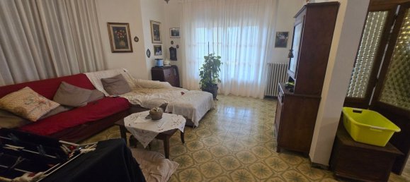 6-Zimmer Villa in Lastra a Signa, Italy, Nr. 132975 10