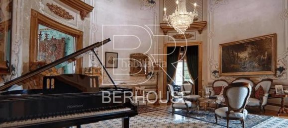 12 bedrooms Villa in Tiana, Spain No. 179621 8