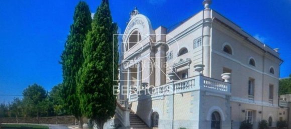 12 bedrooms Villa in Tiana, Spain No. 179621 3