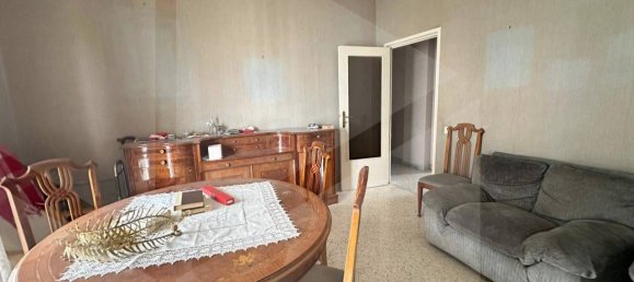 5 rooms Apartment in Bitonto, Italy No. 26580 2