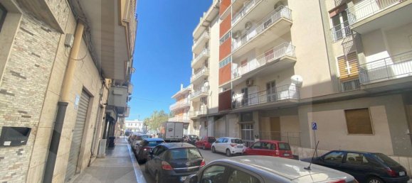 5 rooms Apartment in Bitonto, Italy No. 26580 5