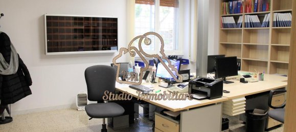 5-Zimmer Wohnung in Rome, Italy, Nr. 226609 4