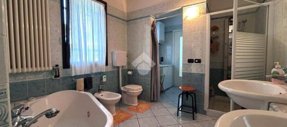 3 bedrooms Apartment in Comacchio, Italy No. 52655 13