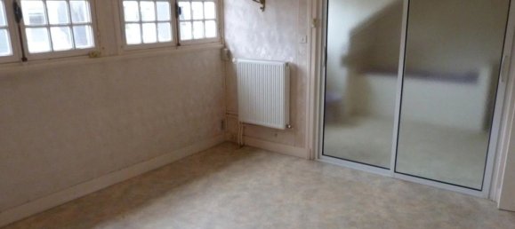 Casa de 5 dormitorios en Vierzon, France No. 40850 4