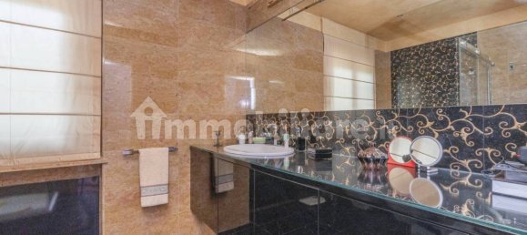 3 غرف نوم فيلا في Moncalieri, Italy رقم 143217 20