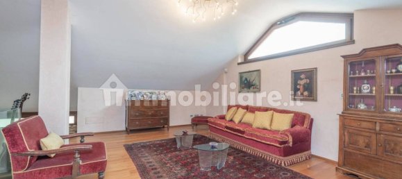 3 غرف نوم فيلا في Moncalieri, Italy رقم 143217 32