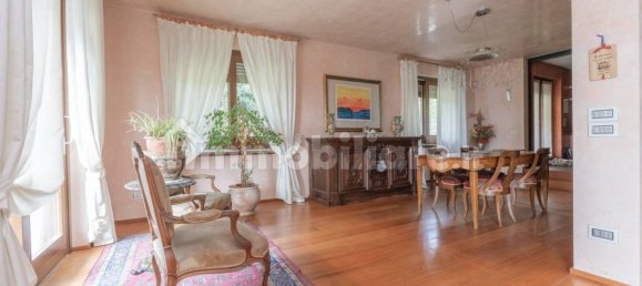 3 غرف نوم فيلا في Moncalieri, Italy رقم 143217 8