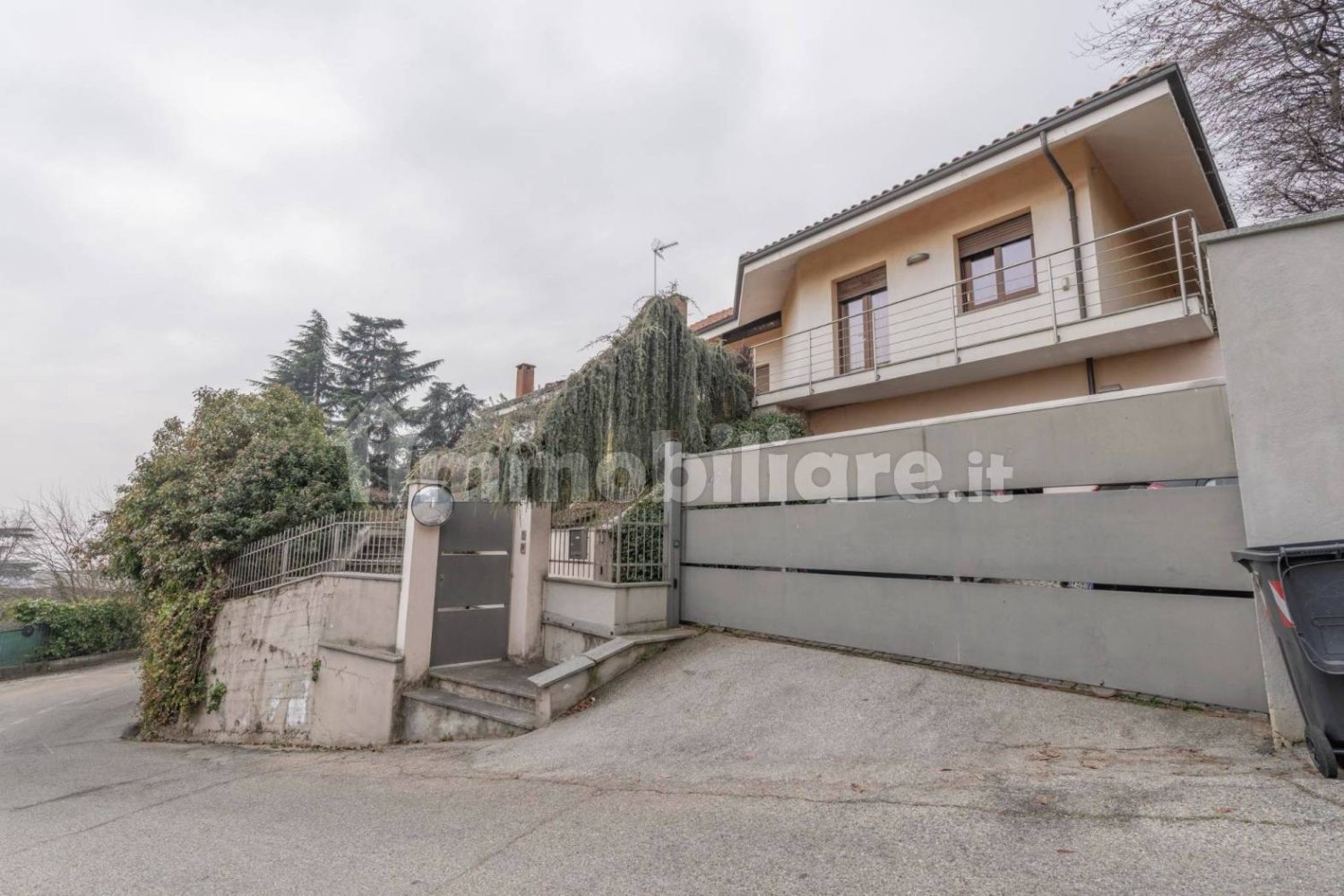 3 غرف نوم فيلا في Moncalieri, Italy رقم 143217