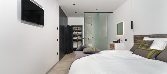 5 bedrooms Villa in Los Altos, Spain No. 9170 4