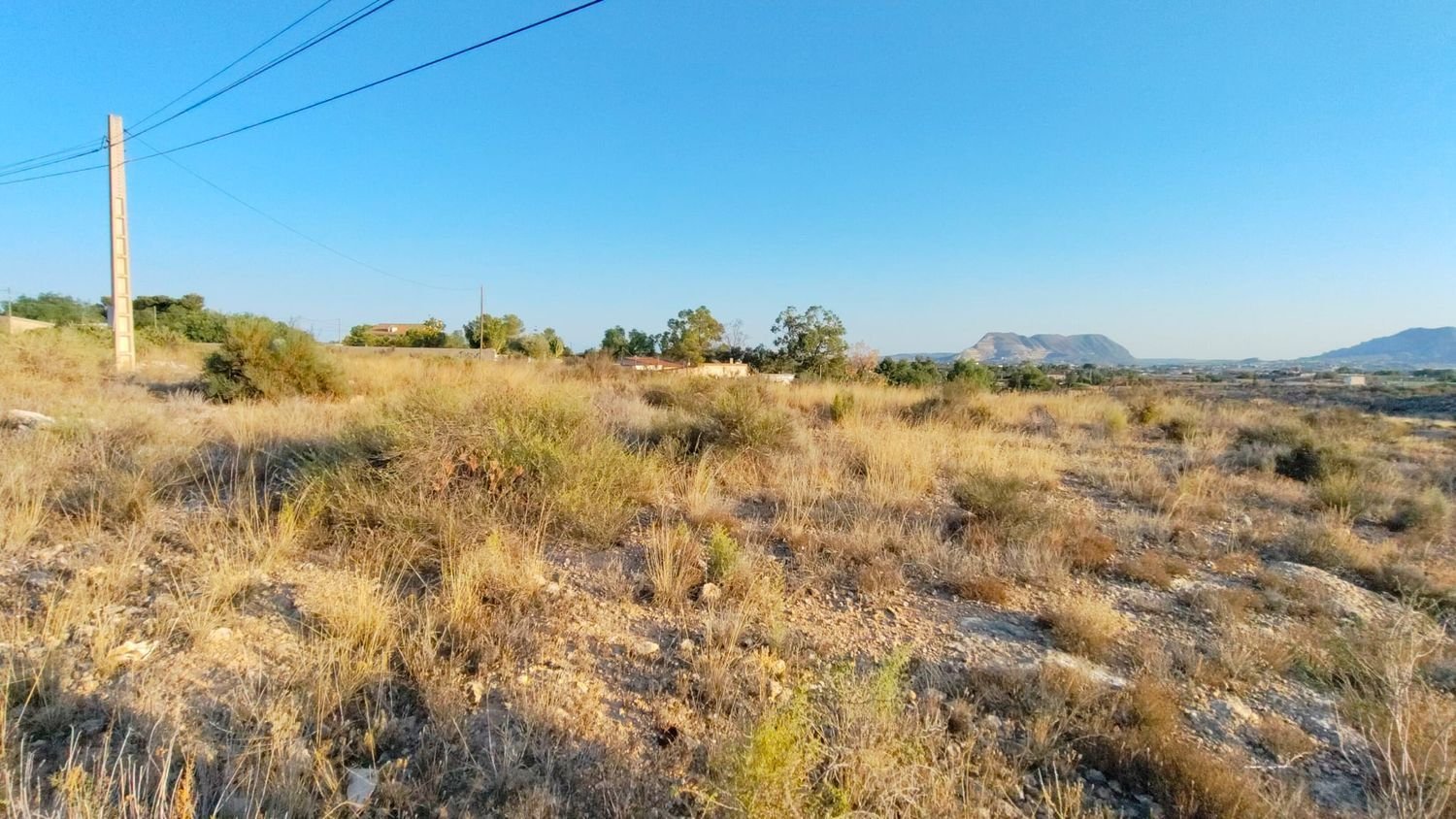  Land in Moralet, Spain No. 190281