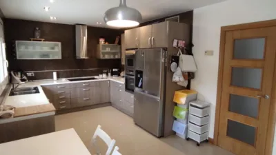 Квартира с 6 спальнями в Кастельяр-дель-Вальес, Испания № 183871