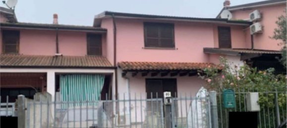 5 rooms House in Roncaro, Italy No. 3385 3