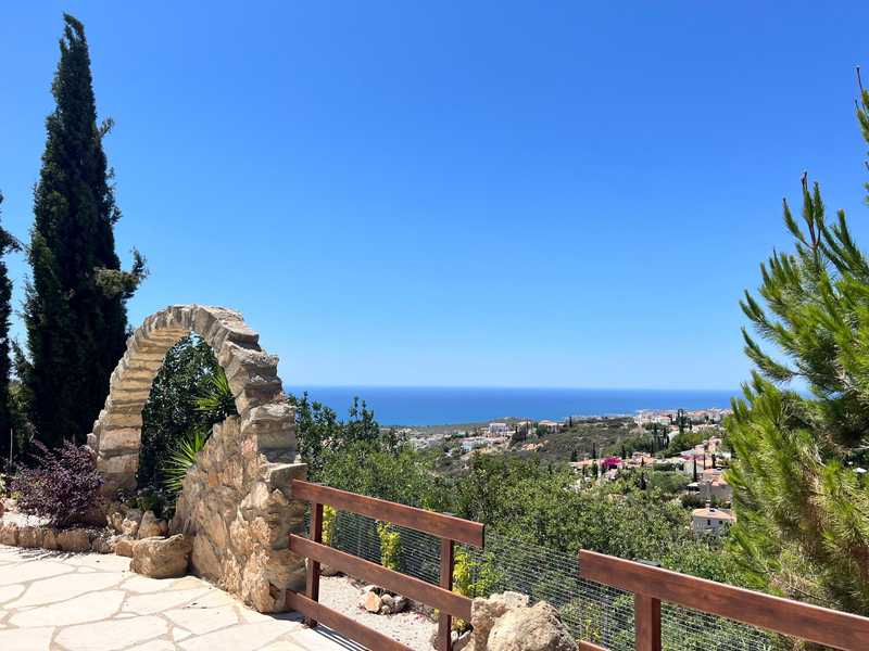 3 bedrooms Villa in Tala, Cyprus No. 18231