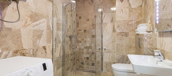 Apartamento de 2 dormitorios en Budva, Montenegro No. 71 11