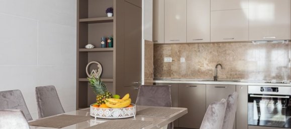 Apartamento de 2 dormitorios en Budva, Montenegro No. 71 17