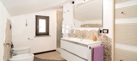 4 bedrooms Villa in Bracciano, Italy No. 193356 8