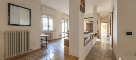 Квартира с 4 спальнями в Озимо, Италия № 346981 7