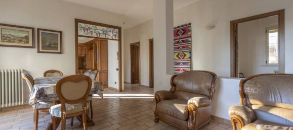 Квартира с 4 спальнями в Озимо, Италия № 346981 9