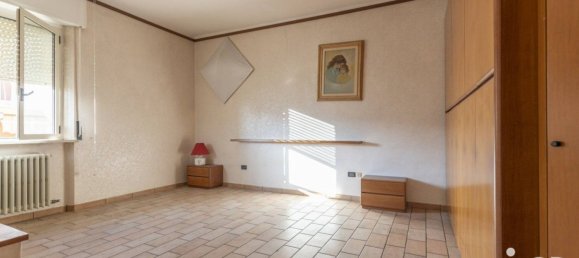 4 Schlafzimmer Wohnung in Osimo, Italy, Nr. 346981 23