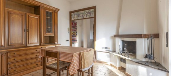 Квартира с 4 спальнями в Озимо, Италия № 346981 2