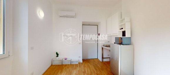 Studio in Milan, Italy No. 286581 3