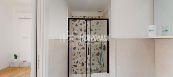 Studio in Milan, Italy No. 286581 6