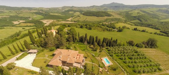 6 bedrooms Hotel in San Casciano dei Bagni, Italy No. 124799 3