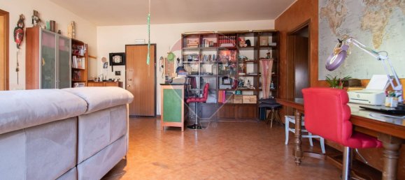 Квартира с 3 спальнями в Кастель Мелла, Италия № 363398 9