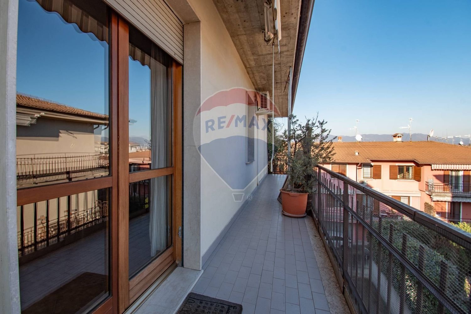 Квартира с 3 спальнями в Кастель Мелла, Италия № 363398