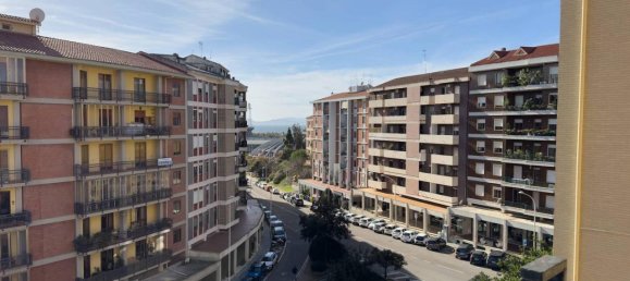 4 rooms Apartment in Cagliari, Italy No. 38800 27
