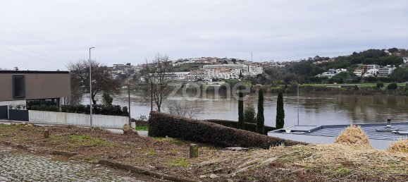 Terrain à Vila Nova de Gaia, Portugal 1056m² No. 60763 11