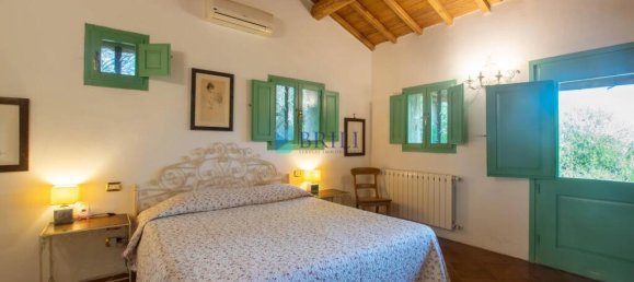 Villa de 4 dormitorios en Arzachena, Italy No. 326961 26