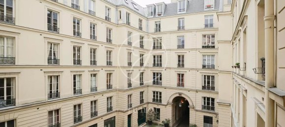 5 bedrooms Apartment in Paris, France No. 131352 20