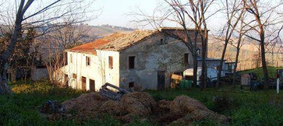 Casa de 5 habitaciónes en Belvedere Ostrense, Italy No. 147422 9