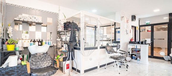 Коммерческая недвижимость 35м² в Портиман, Португалия № 57562 7