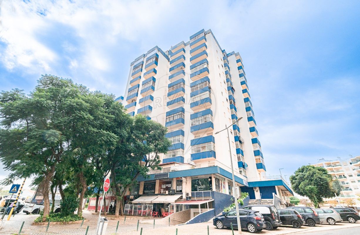 Коммерческая недвижимость 35м² в Портиман, Португалия № 57562