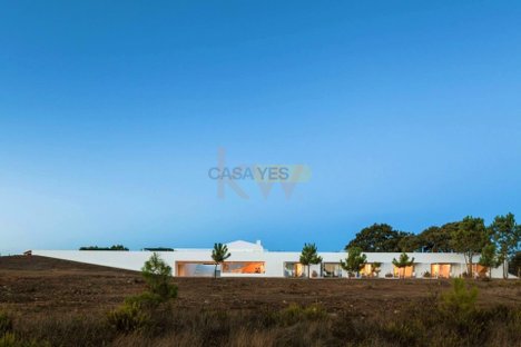Casa de 5 dormitorios en Sao Teotonio, Portugal No. 56491