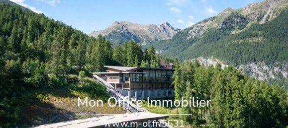 Коммерческая недвижимость с 2 спальнями в Верхние Альпы, Франция № 302229 2