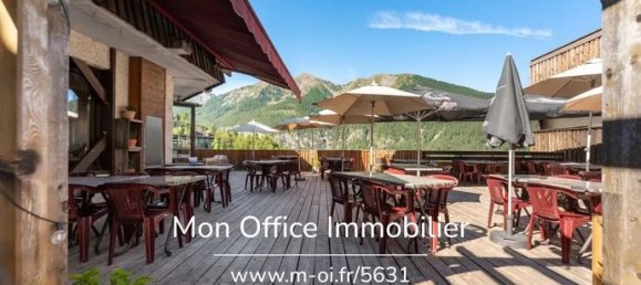 Коммерческая недвижимость с 2 спальнями в Верхние Альпы, Франция № 302229 8
