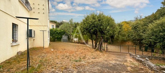 2 bedrooms House in Grasse, France No. 345926 4