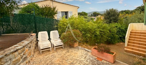 2 bedrooms House in Grasse, France No. 345926 8