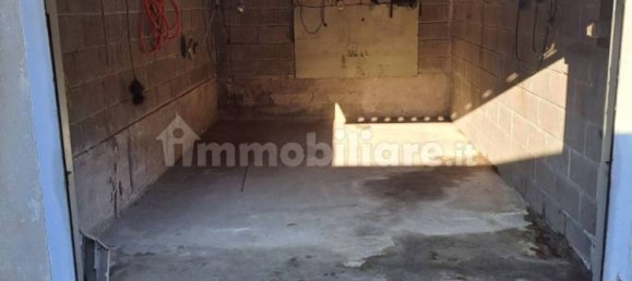 Garage in Cinisello Balsamo, Italy 14m², Nr. 319996 6